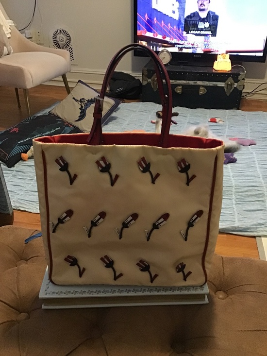 Prada Handbags - Prada Tote bags
